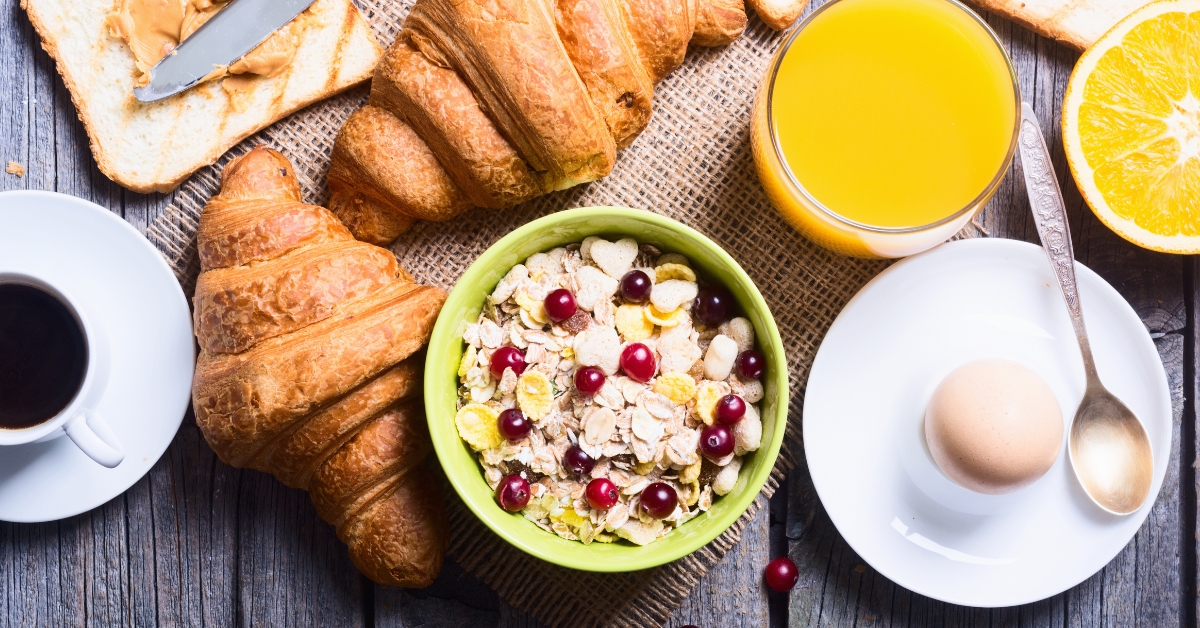 5 Easy And Healthy Breakfast Ideas To Start Your Day Right - UMC Cares